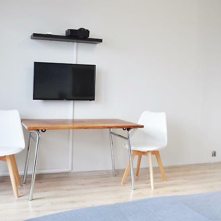 Os. 2 Pulku 26 - Studio By Homeprime Cracovie Extérieur photo